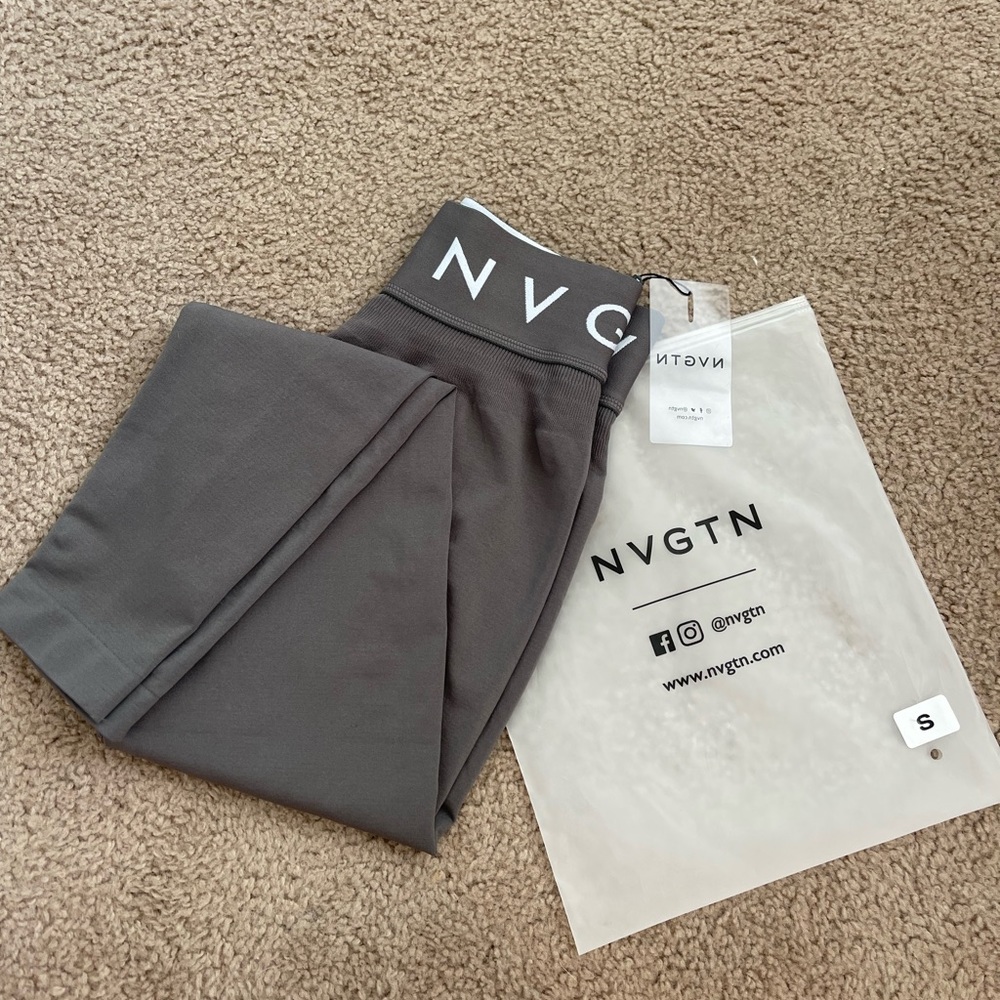 BRAND NEW NVGTN LEGGINGS